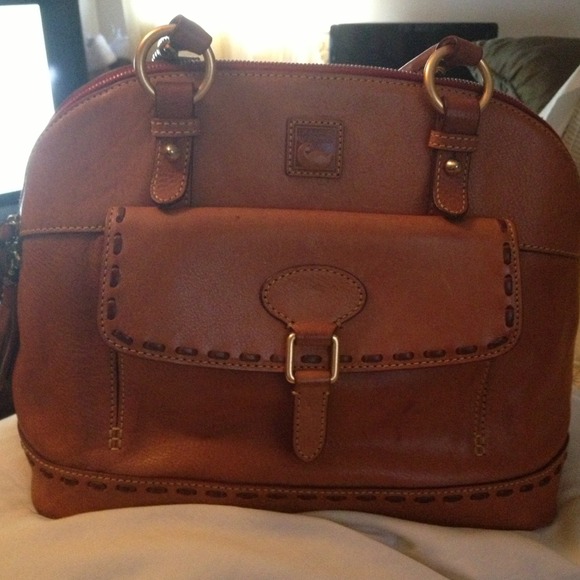 Dooney and bourke purse. Value 398.00.