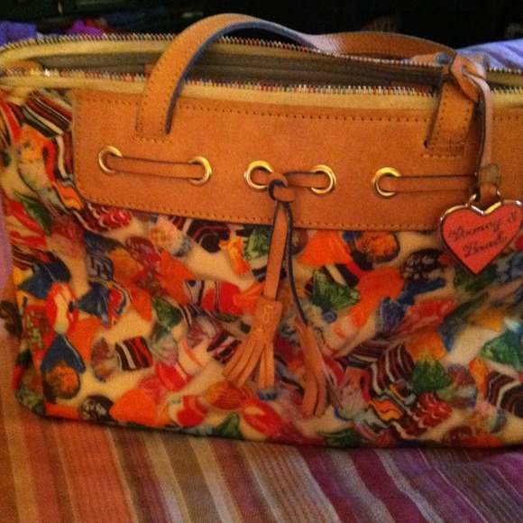 Dooney & Bourke  purse