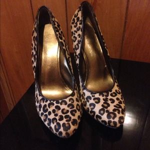 Sexy leopard shoes