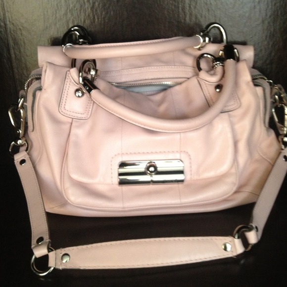 COACH authentic leather Kristen Satchel/Handbag!!