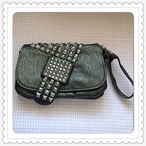 Handbags - 🔱NEW🔱 grey studded bag Handbags - 🔱NEW🔱 grey studded bag