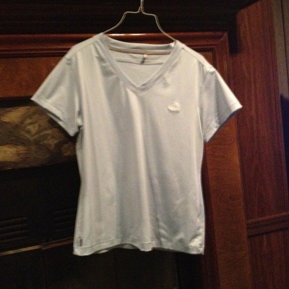 Sports shirt