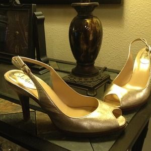 👠🎉Cole Haan ❗Nike Air  9.5B gold leather