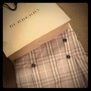 New Burberry skirt with tag,