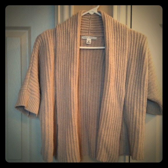 Khaki colored cardigan, 3/4 sleeve