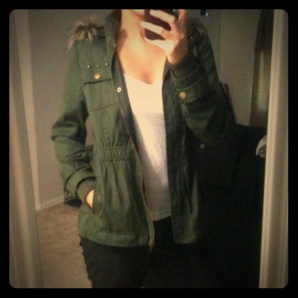 🎉REDUCED! Army Green Fur Hood Jacket