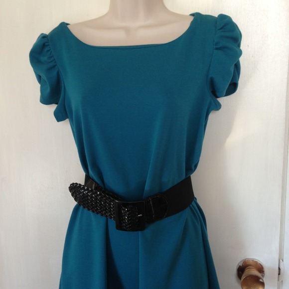 🎉SOLD🎉🎀TEAL DRESS🎀 - Picture 2 of 3