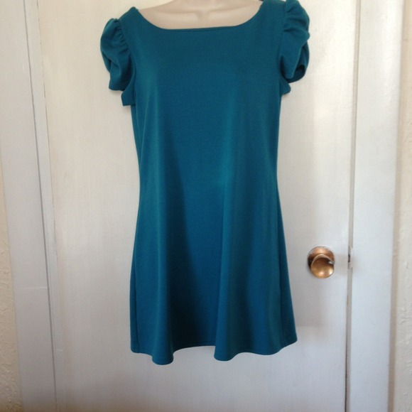 🎉SOLD🎉🎀TEAL DRESS🎀 - Picture 3 of 3