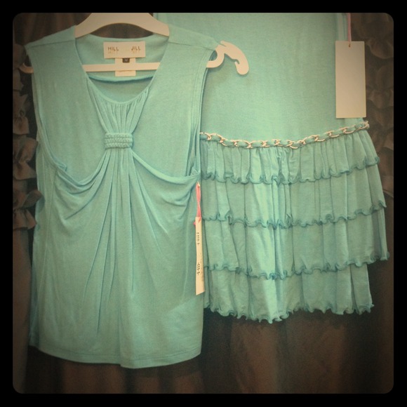 Hill and Jill NWT chain skirt set