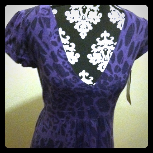 SOLD as part of a bundle!!
