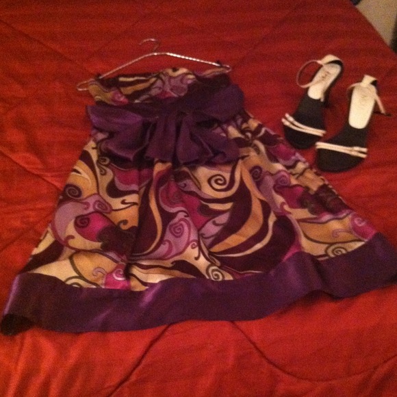 Gorgeous dress!