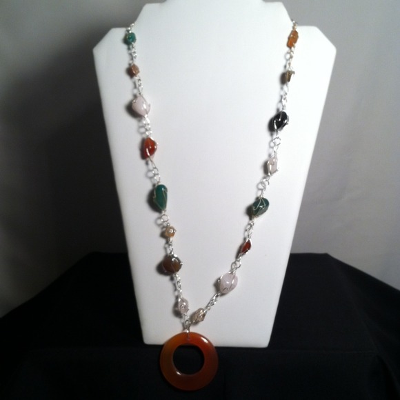 15" Resin Pendant Stone Necklace - Picture 1 of 4