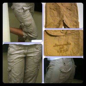 ❌SOLD❌Croped Cargo Pants