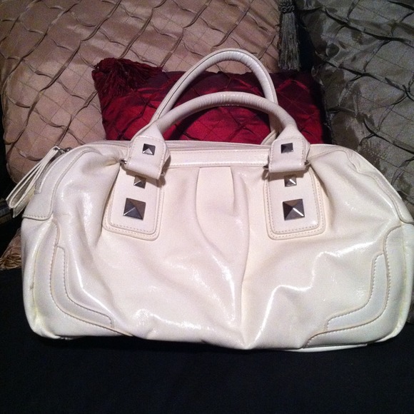 Roomy White Handbag! Excellent condition!