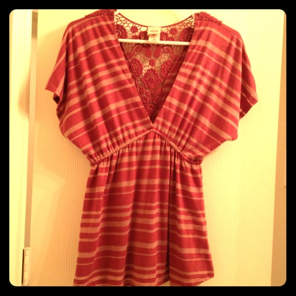 Pink striped top with crochet back - Picture 1 of 3