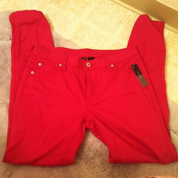 NWT Fuchsia pants