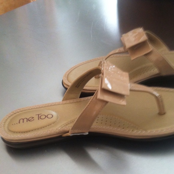 Me Too Sandals - Picture 4 of 4