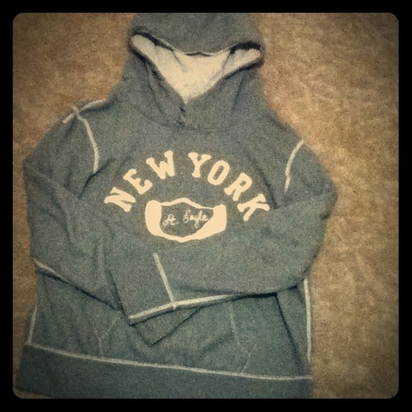 RESERVED American Eagle Sweater