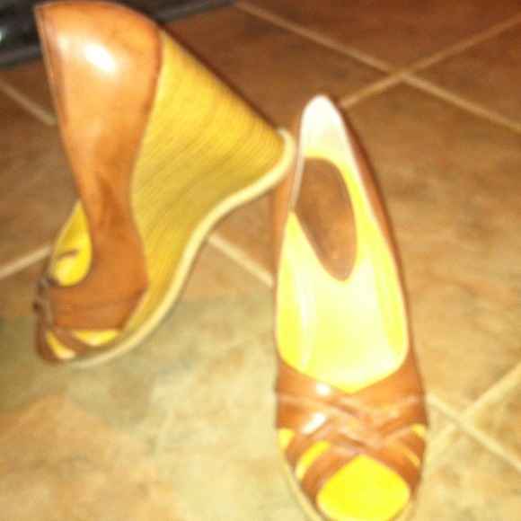 Charlotte Russe Wedges - Picture 3 of 3