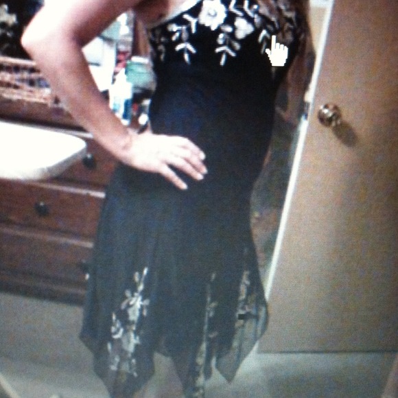 Black sequined party dress