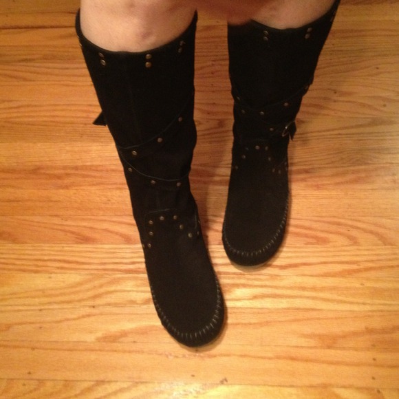Black suede boots