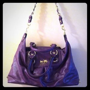 Coach purse, purple lots of compartments!