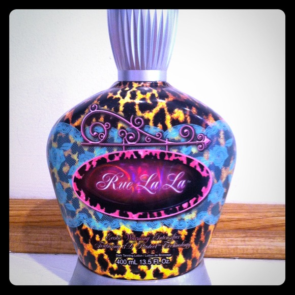 Rue la la Tanning Lotion *NO TRADES*