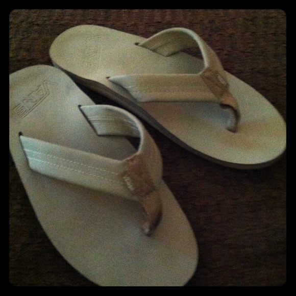 Men's Vans sandals  NWT