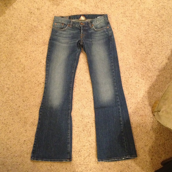 Lucky Brand Denim - 👖👖TRADED👖👖Lucky Brand jeans