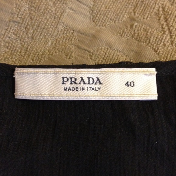 Authentic PRADA Exquisite Fine Silk Blouse ITALY - Picture 3 of 3