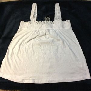 H&M Top, Size 4 Never worn!