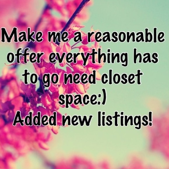 Affordable prices and great clothes 😉 👠👢👗👜💄 - Picture 1 of 1