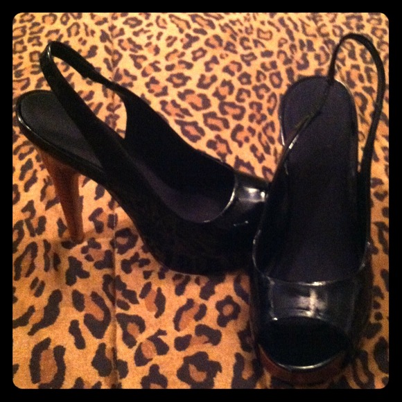 🎀BUNDLE🎀Jessica Simpson patent sling backs& top