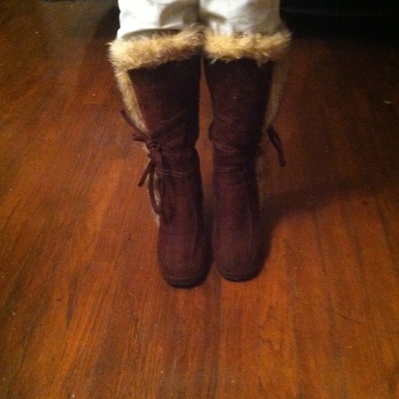 😘Dark brown faux fur wedge boots😘
