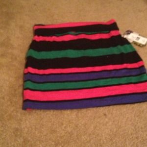 Sexy body con skirt!