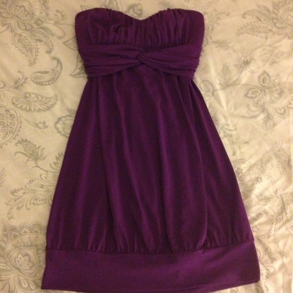 💢Sold💢Strapless purple dress