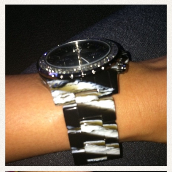 ✋✋🔴SOLD🔴✋✋Watch - Picture 3 of 3