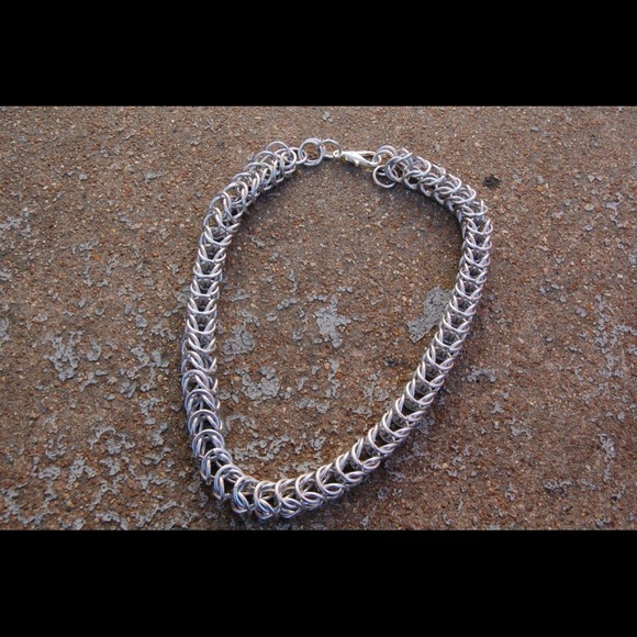 aluminum chainmaille necklace