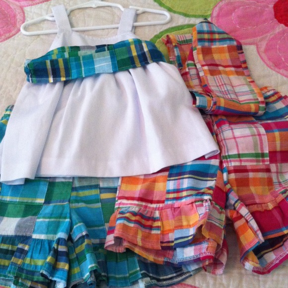 Five piece shorts/shirts set