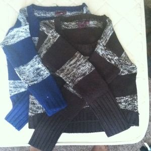 2 crop sweaters