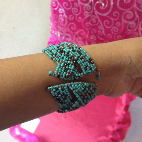 Bracelet - Picture 3 of 3