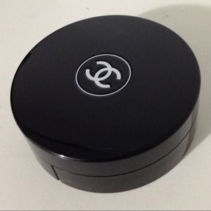 ❌SOLD❌Chanel Face Foundation Cream