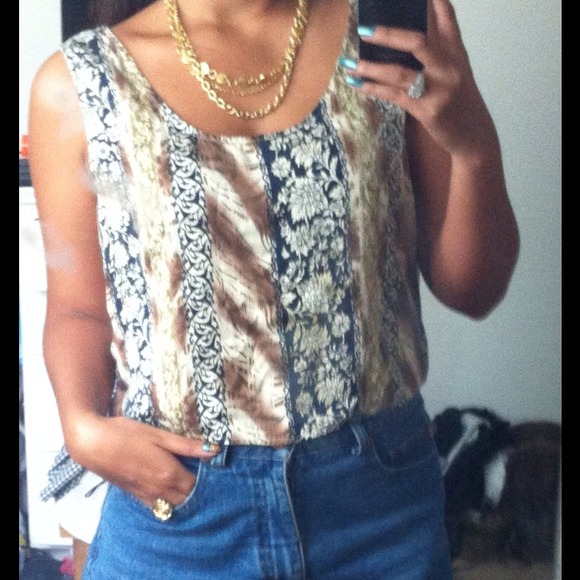 💋Vintage Crop top <3💋🔫💄 - Picture 2 of 2