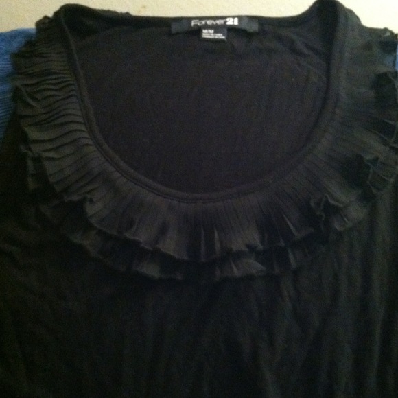 Ruffle top shirt