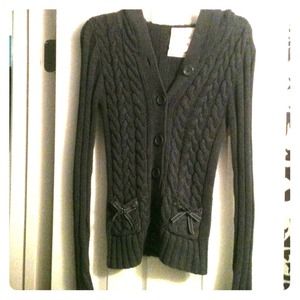Gray Aeropostale button down sweater