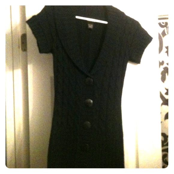 Wet Seal short sleeve sweater