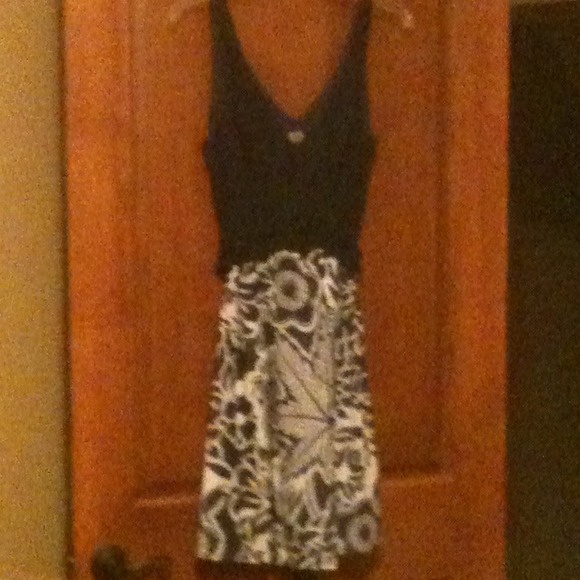 BWOT 🌟🌟Navy bodice with White print  dress🌟🌟