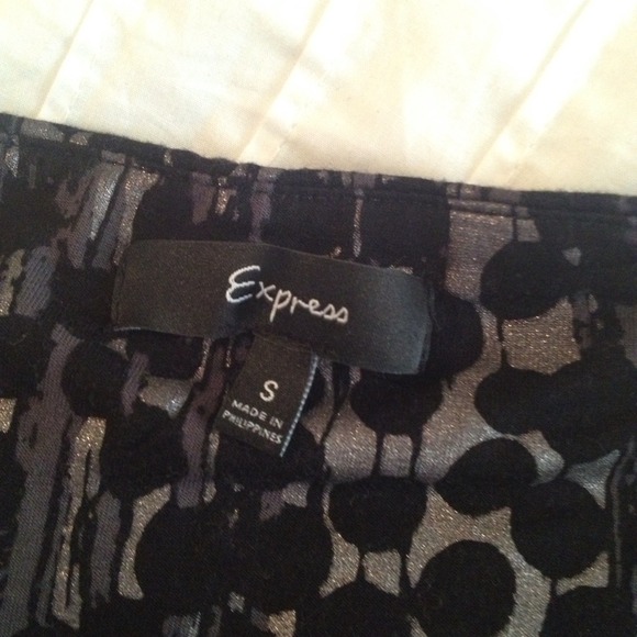 🚩🚩SOLD🚩🚩Express top - Picture 4 of 4