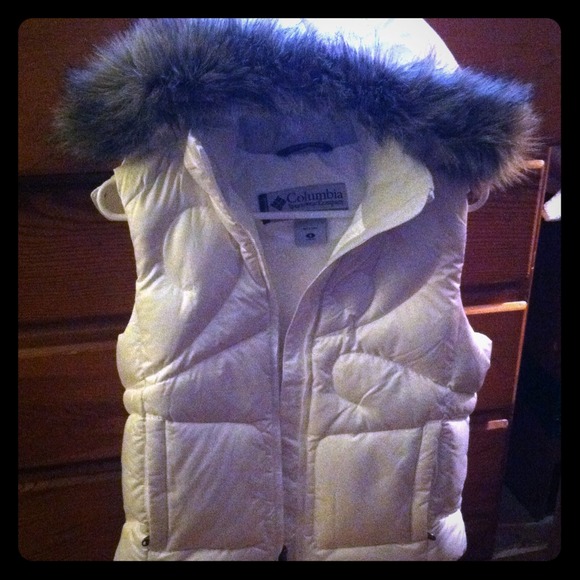 White Columbia down vest