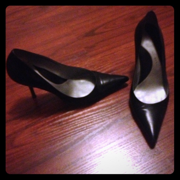 TRADED--Elegant heels.